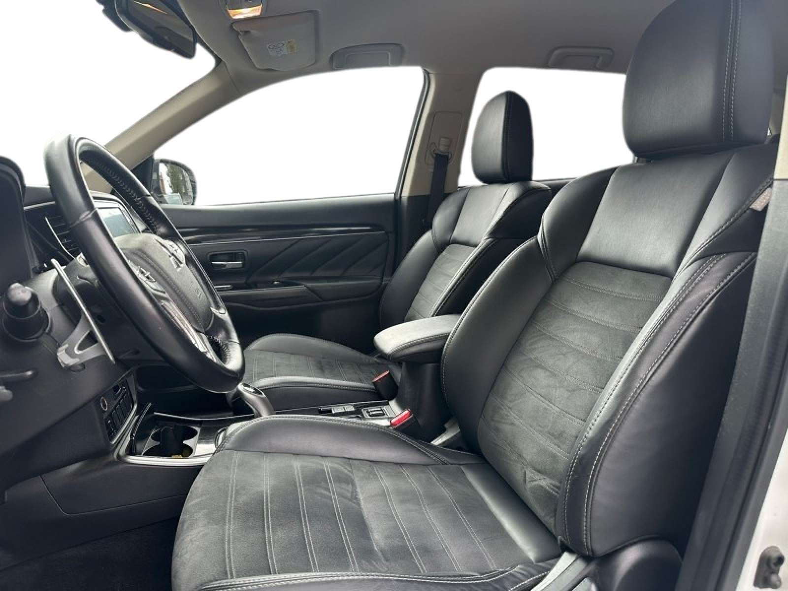 Mitsubishi Outlander PHEV
