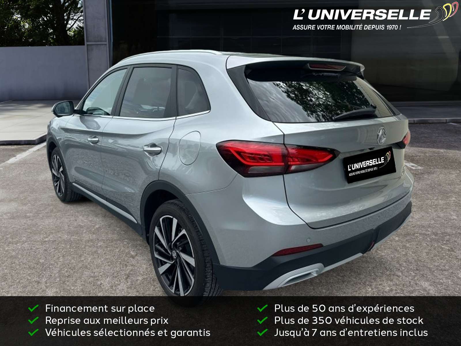 MG ZS HYBRID+  LUXURY