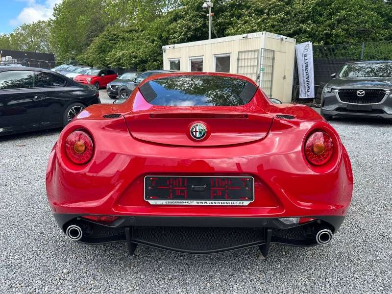 Alfa Romeo 4C SPORT