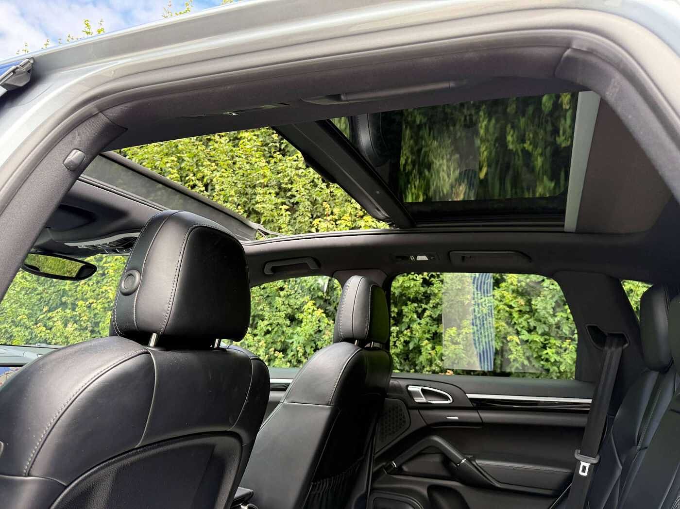 Porsche Cayenne Cayenne 3.0D Platinum Edition * PANO * AIRSUSP * CAM * ADAPTIV CRUISE