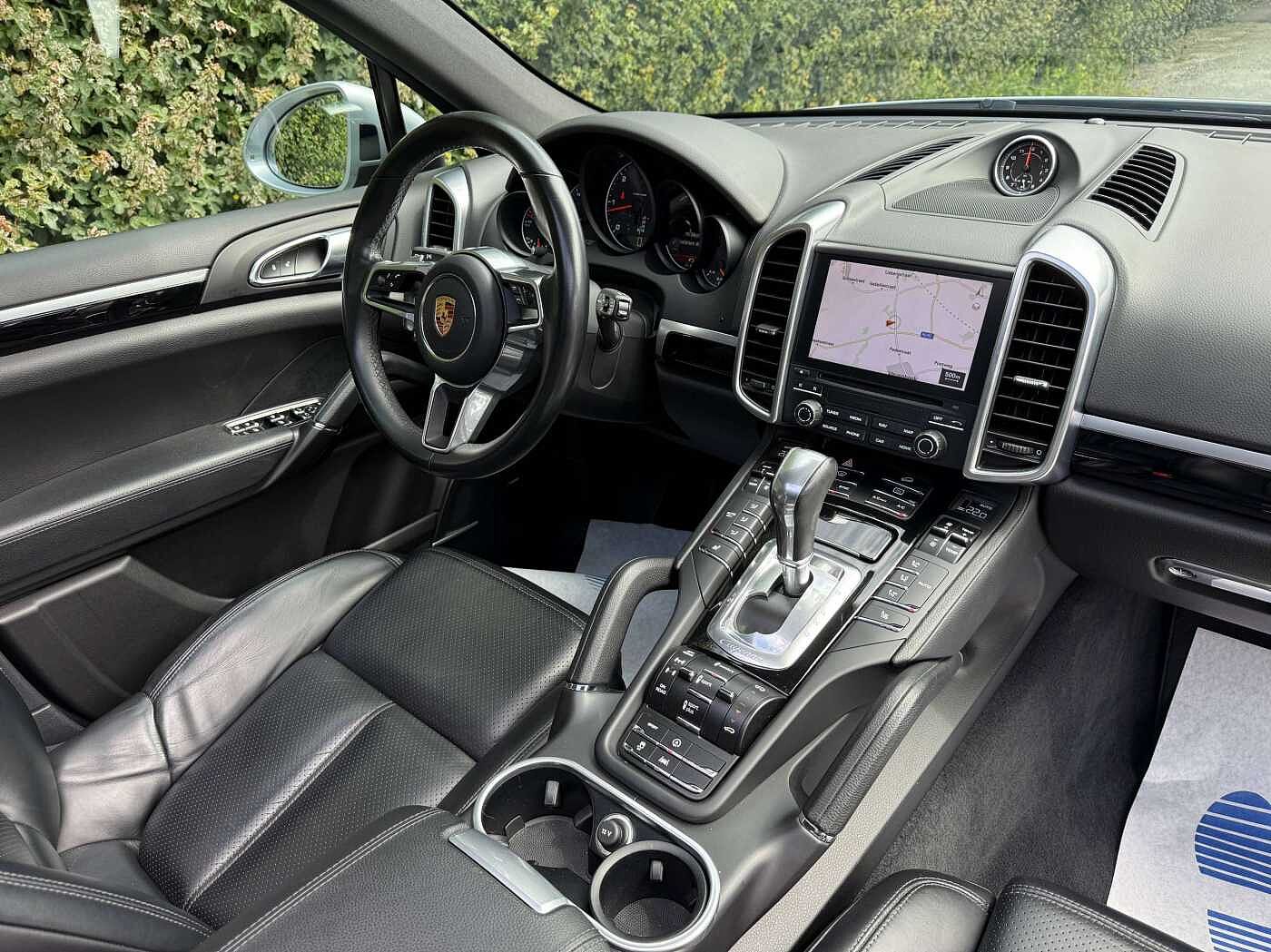 Porsche Cayenne Cayenne 3.0D Platinum Edition * PANO * AIRSUSP * CAM * ADAPTIV CRUISE