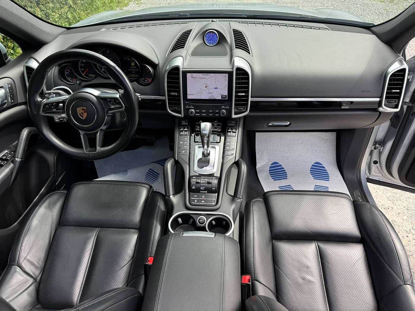 Porsche Cayenne Cayenne 3.0D Platinum Edition * PANO * AIRSUSP * CAM * ADAPTIV CRUISE