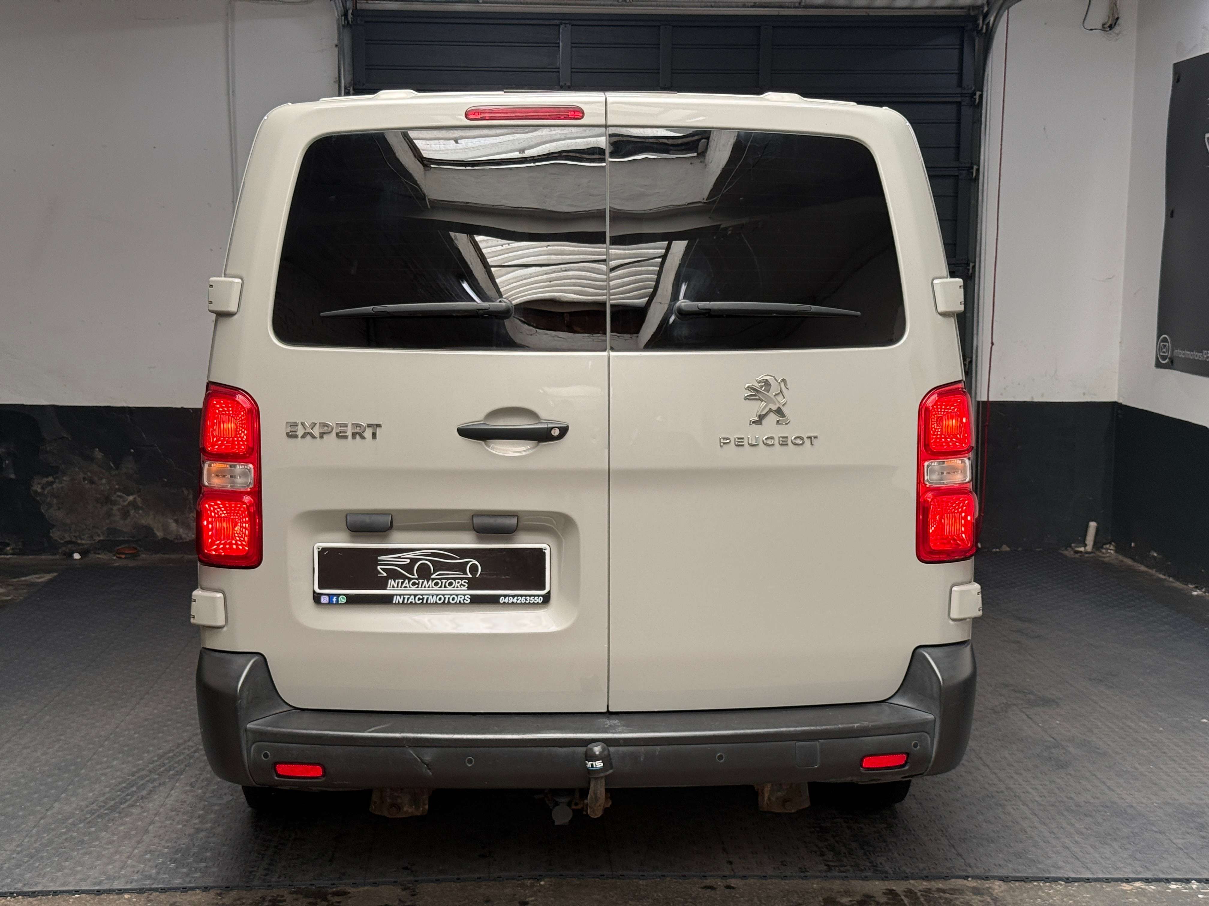 Peugeot Expert 2.0 HDI Dubbel Cabine 6P