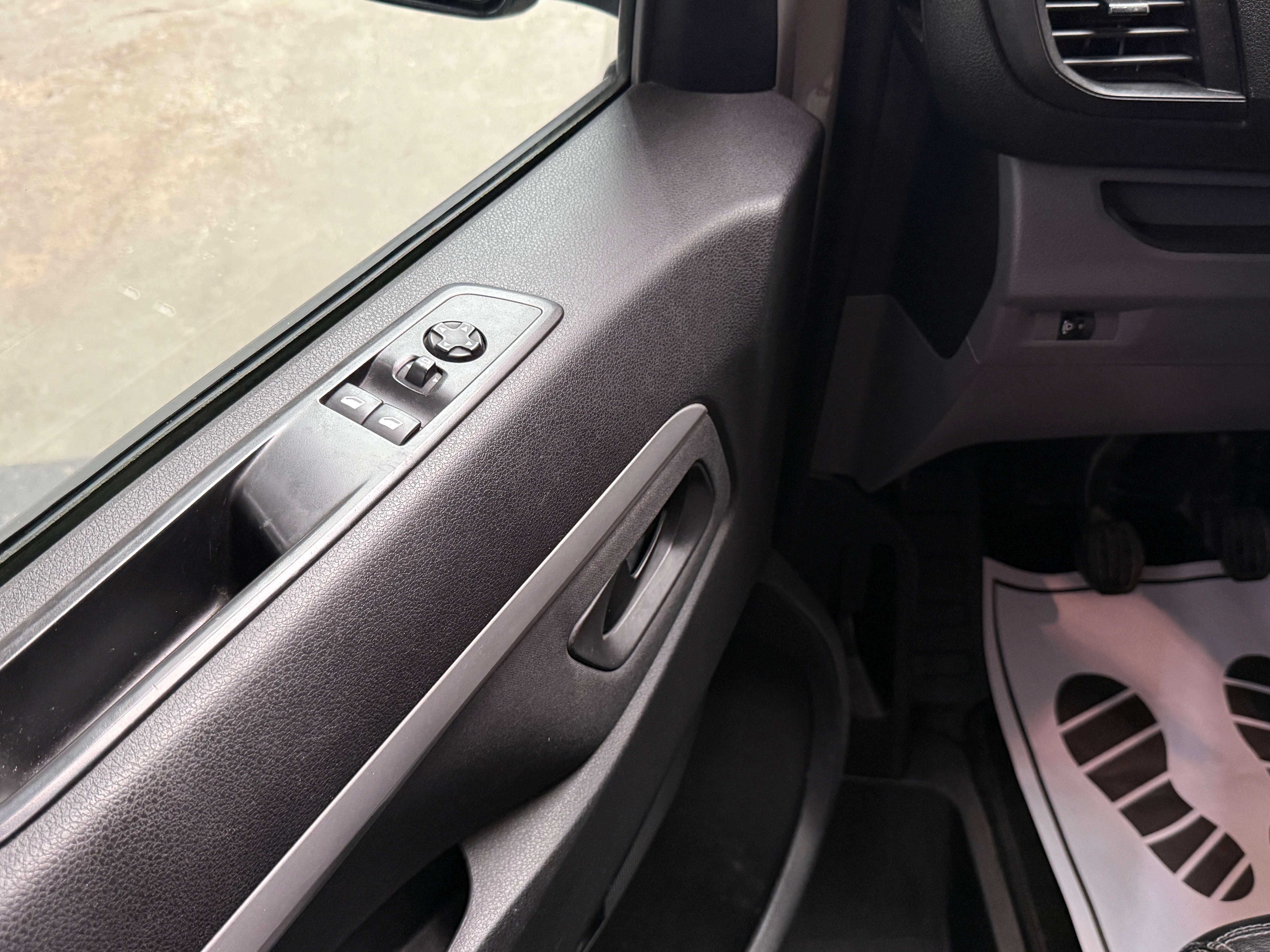 Peugeot Expert 2.0 HDI Dubbel Cabine 6P