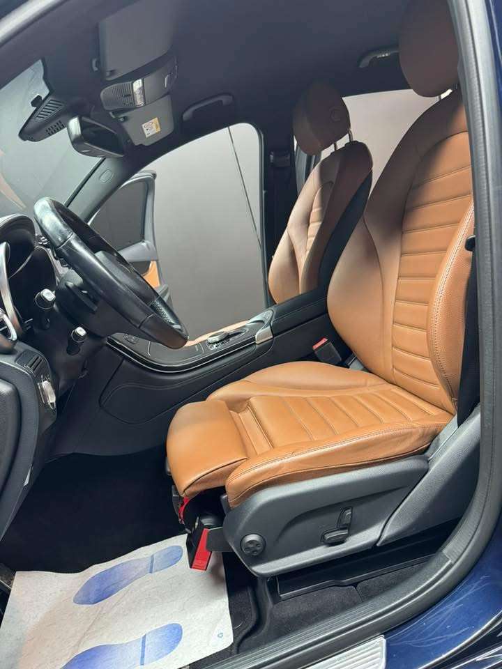 Mercedes-Benz GLC 220 GLC Coupé 220 d 4-Matic Pack AMG **12 mois de garantie**