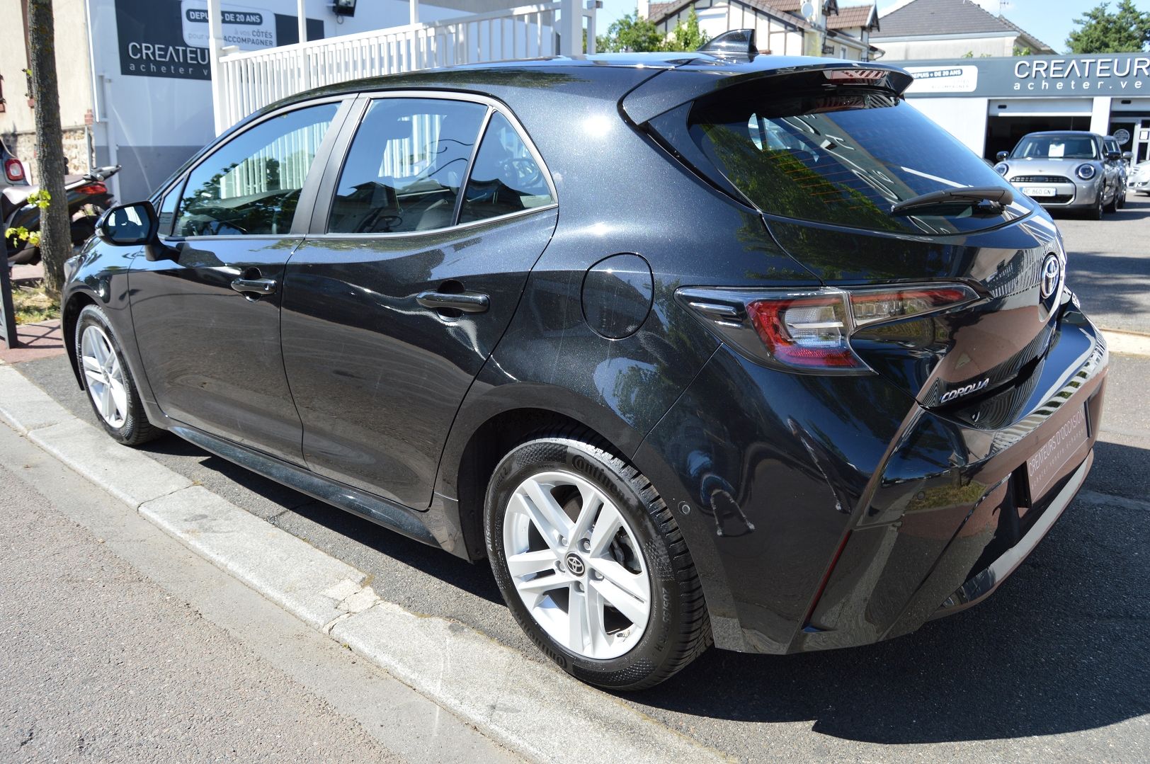 Toyota COROLLA 122H DYNAMIC BUSINESS + PROGRAMME BEYOND ZERO ACADEMY MY22