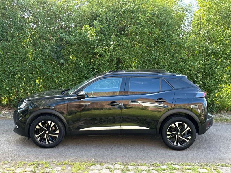 Peugeot 2008 HDI 130CH PACK GT EAT8 * TOIT OUVRANT * CAMERA * FULL LED