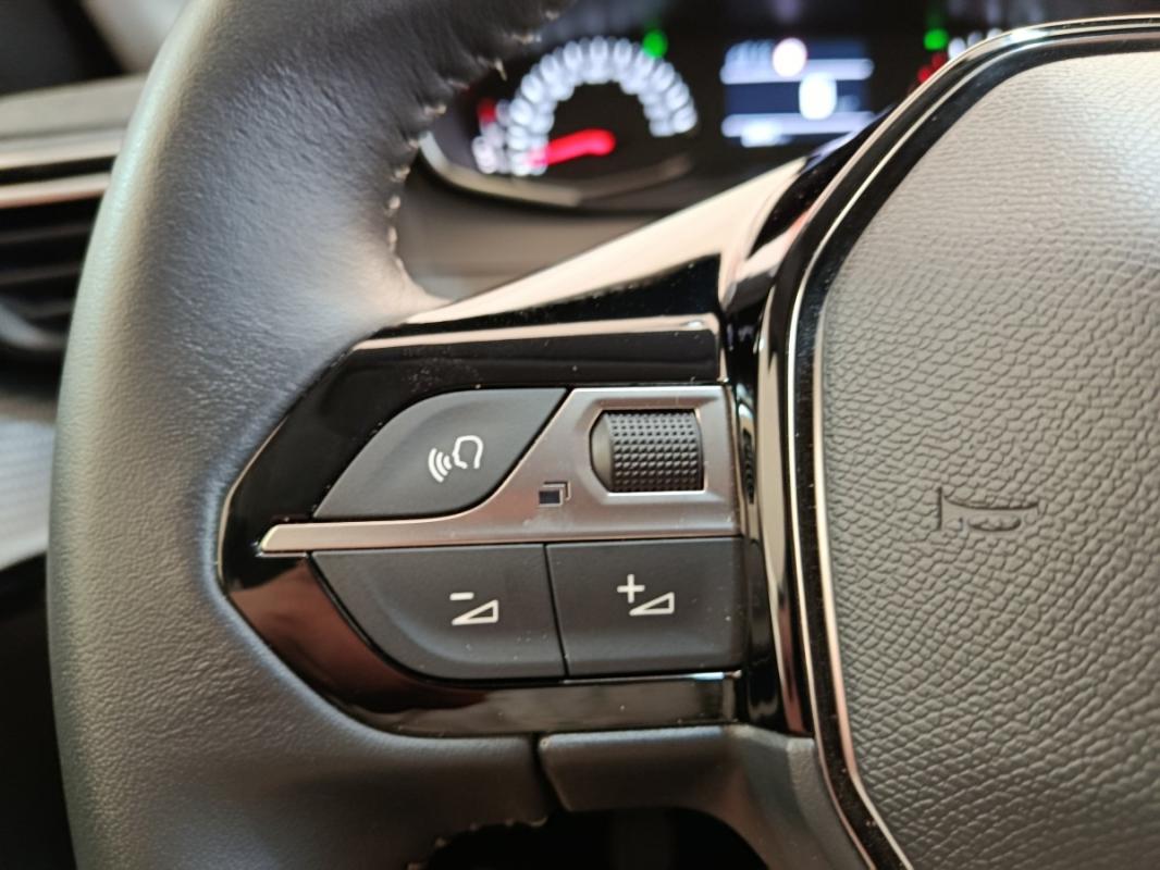 Peugeot 208 II PureTech 75 S&S Style