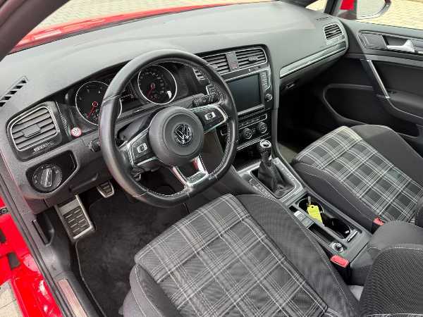 Volkswagen Golf VW Golf 7 GTD 184 - Rouge Tornado - Full Entretien VW