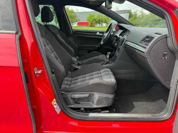 Volkswagen Golf VW Golf 7 GTD 184 - Rouge Tornado - Full Entretien VW