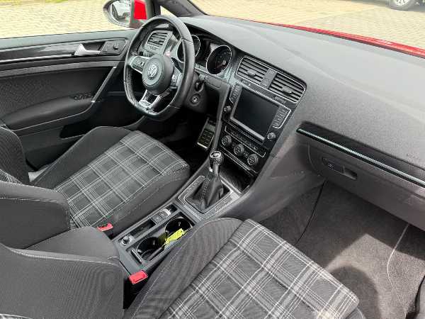 Volkswagen Golf VW Golf 7 GTD 184 - Rouge Tornado - Full Entretien VW