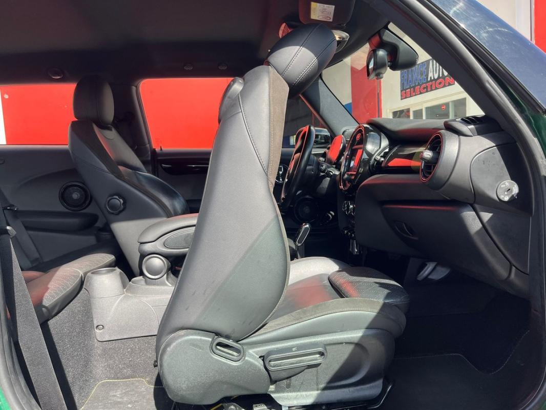 Mini Mini COOPER SE 184 CH ÉLÉCTRIQUE FULL OPTIONS - RÉVISÉE & GARANTIE 12 MOIS EN EUROPE
