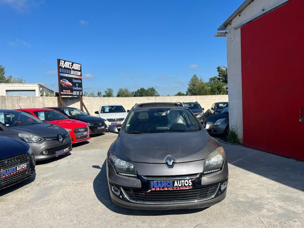 Renault Megane III BREAK 1.5L DCI 110 CH DIESEL - GPS TRES PROPRE RÉVISÉE ET GARANTIE 12 MOIS EUROPE
