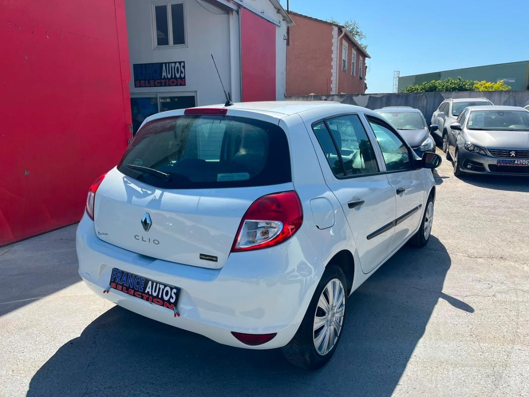Renault Clio III PHASE 2 1.2 75 CH CRIT'AIR 1 - ENTIÈREMENT RÉVISÉE ET GARANTIE 12 MOIS EUROPE