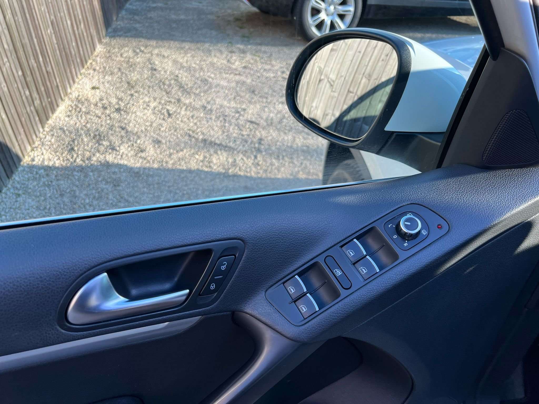 Volkswagen Tiguan 2.0 CR TDi Sport LEDER/ZETELVERW./PANORAMADAK