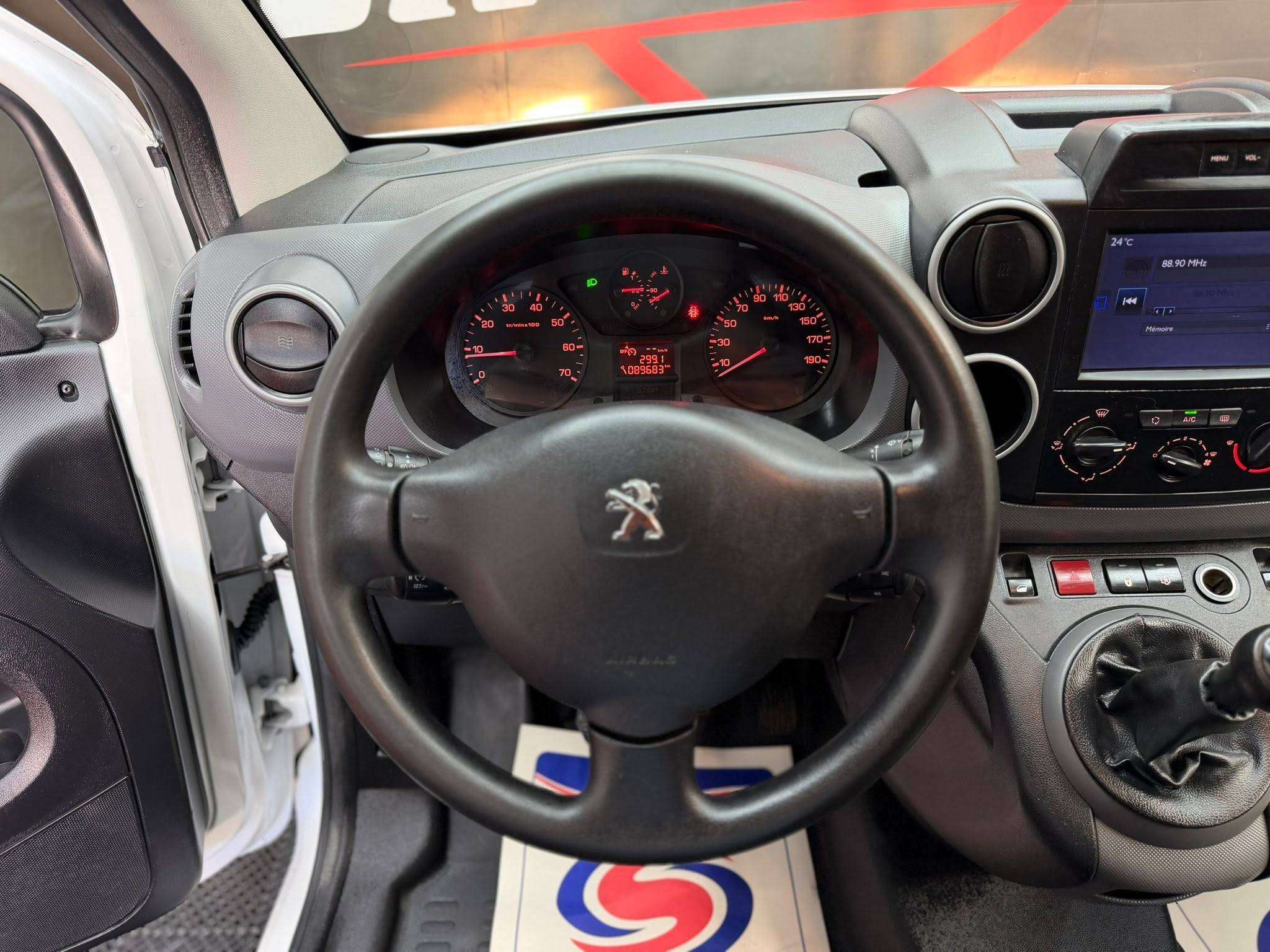 Peugeot Partner 1.6 BlueHDi L1H1 Premium Pack GALICIA