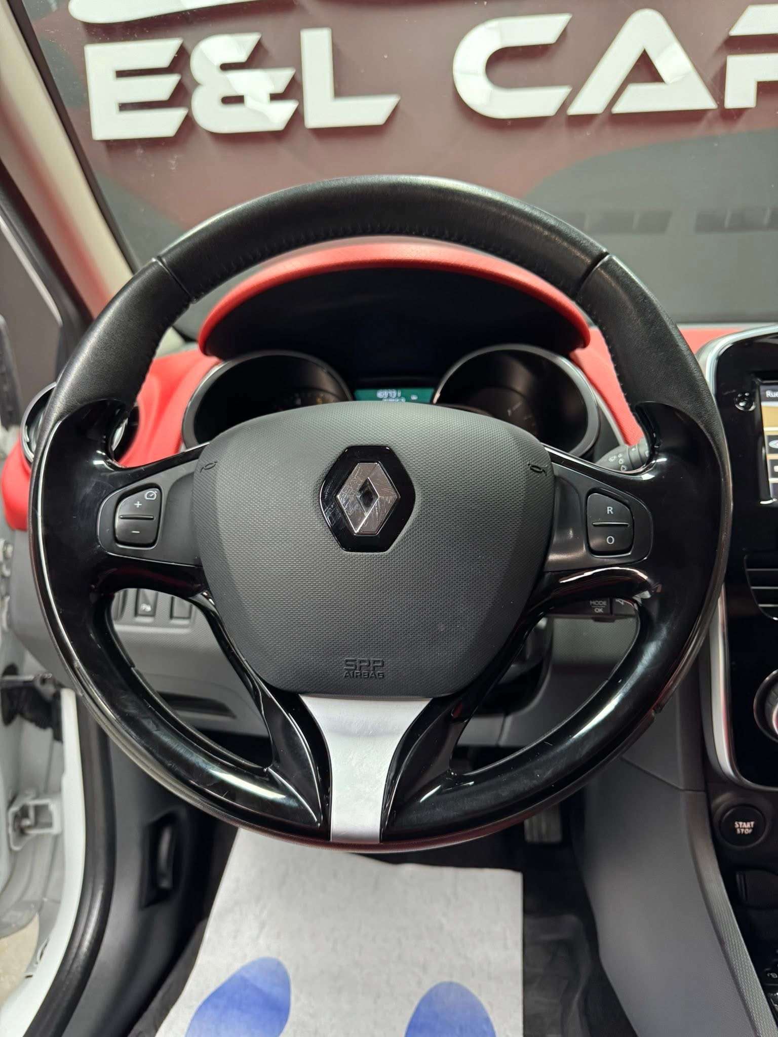 Renault Clio Clio 1.5 dCi **12 mois de garantie**