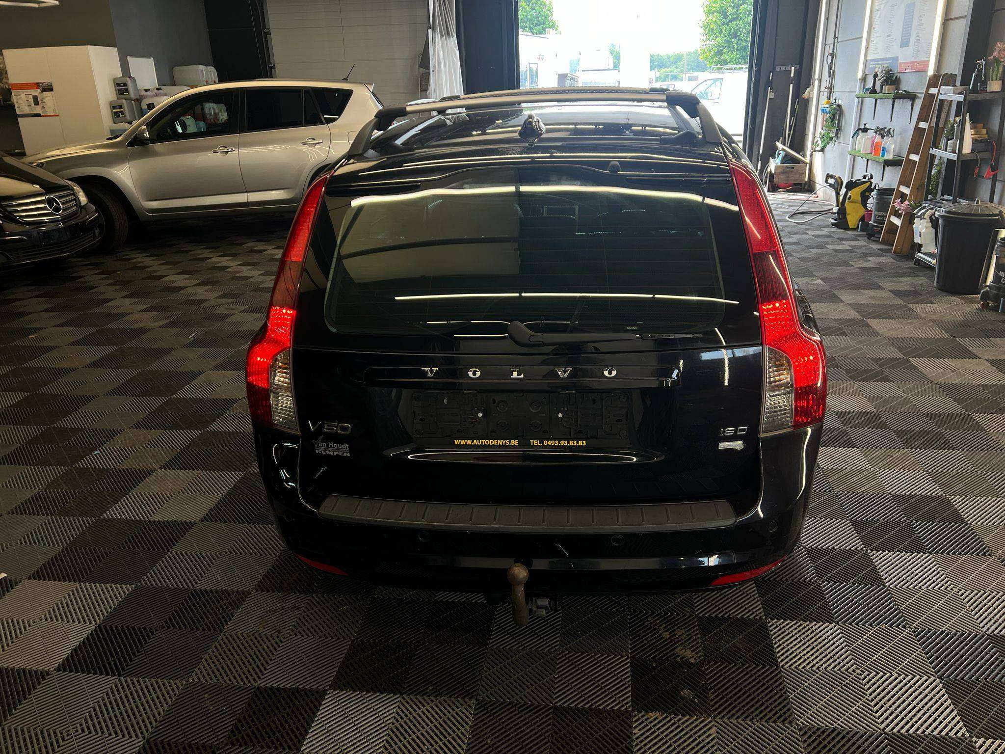 Volvo V50 DIESEL MANUEEL EUR5 bj2010