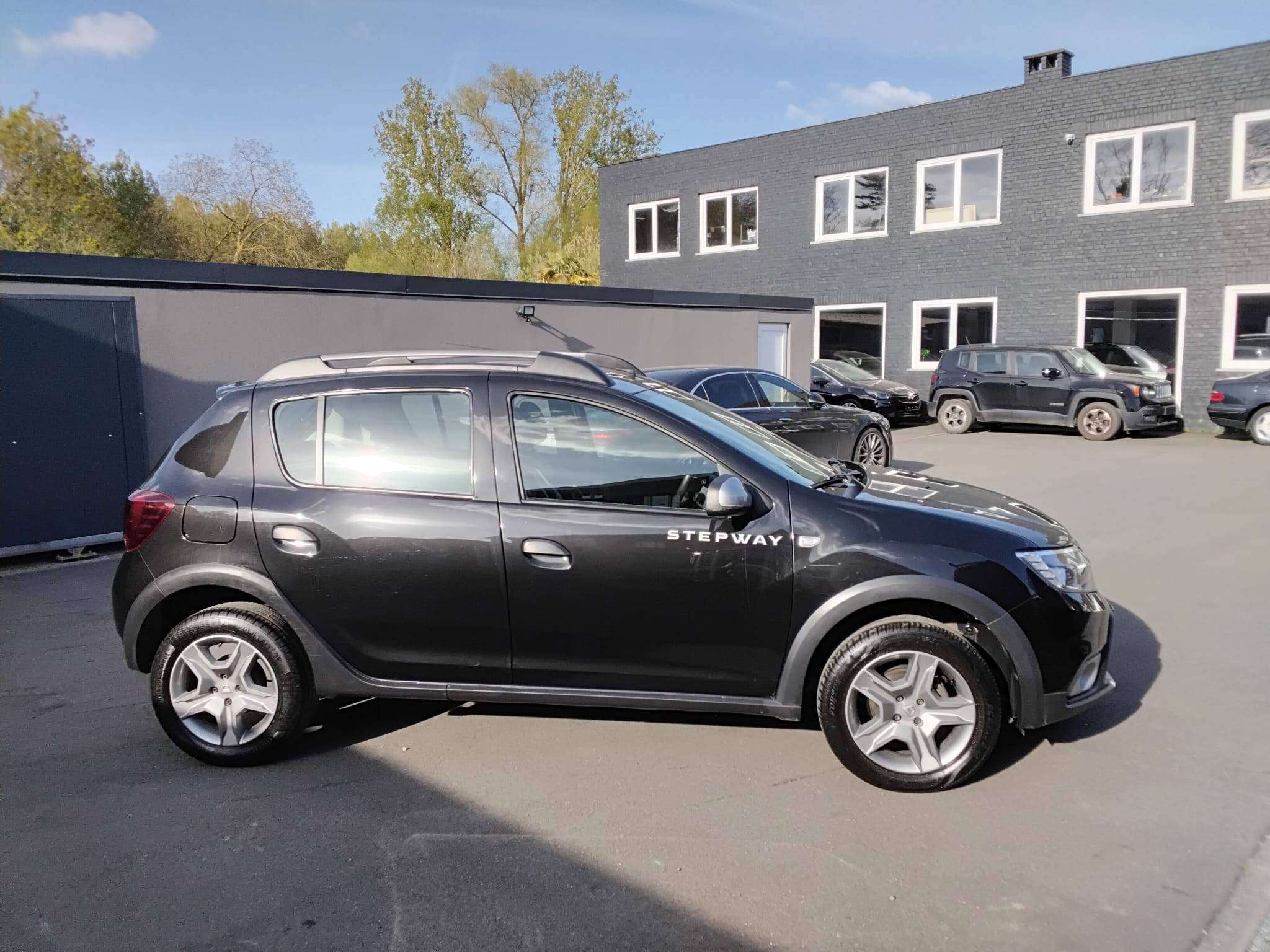 Dacia Sandero Stepway 0.9 TCe 1STE EIGENAAR NAVI BT PARKHULP 52000KM