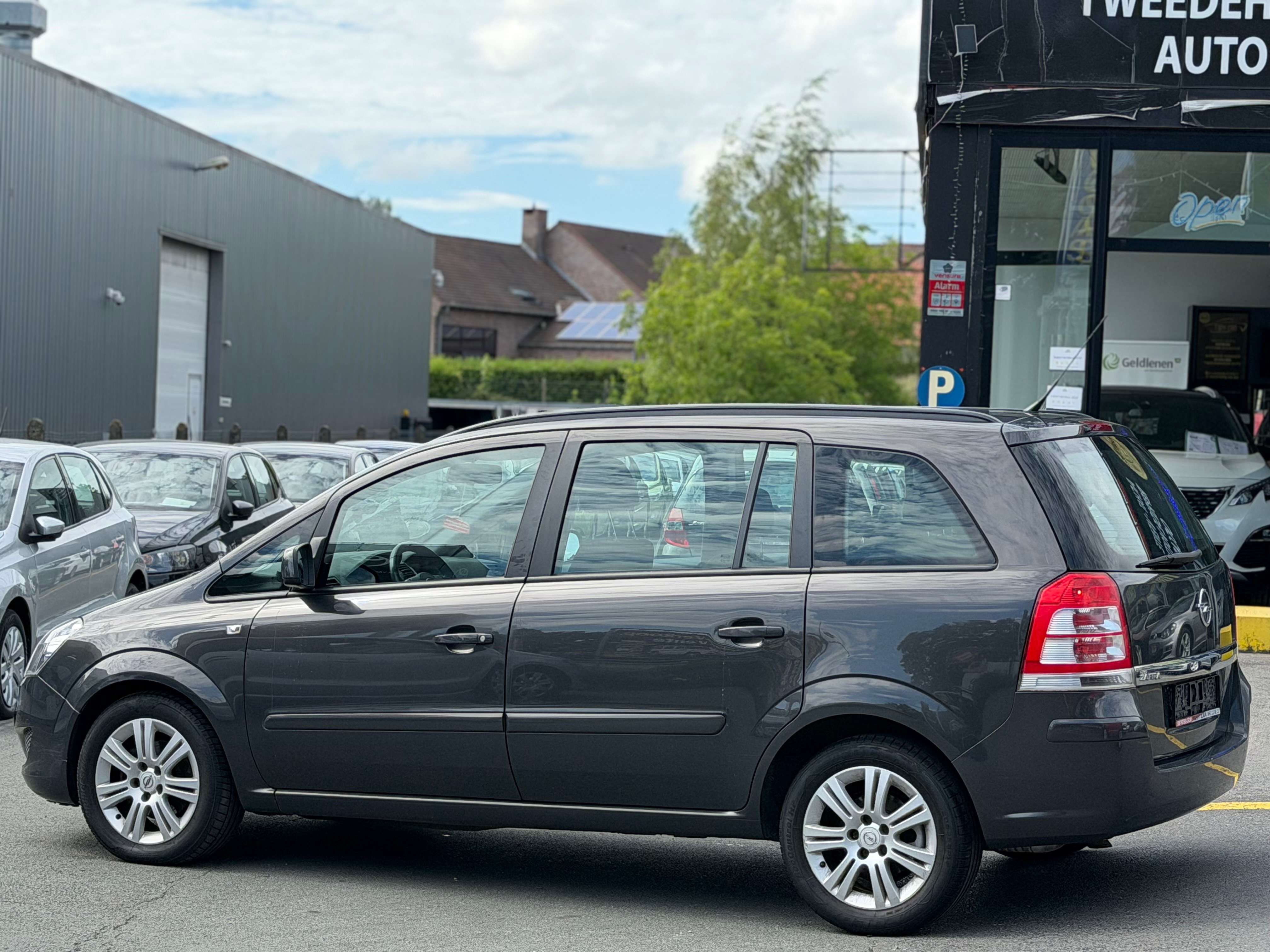Opel Zafira 1.8i*7PL*NAVI*Android*BT*USB*