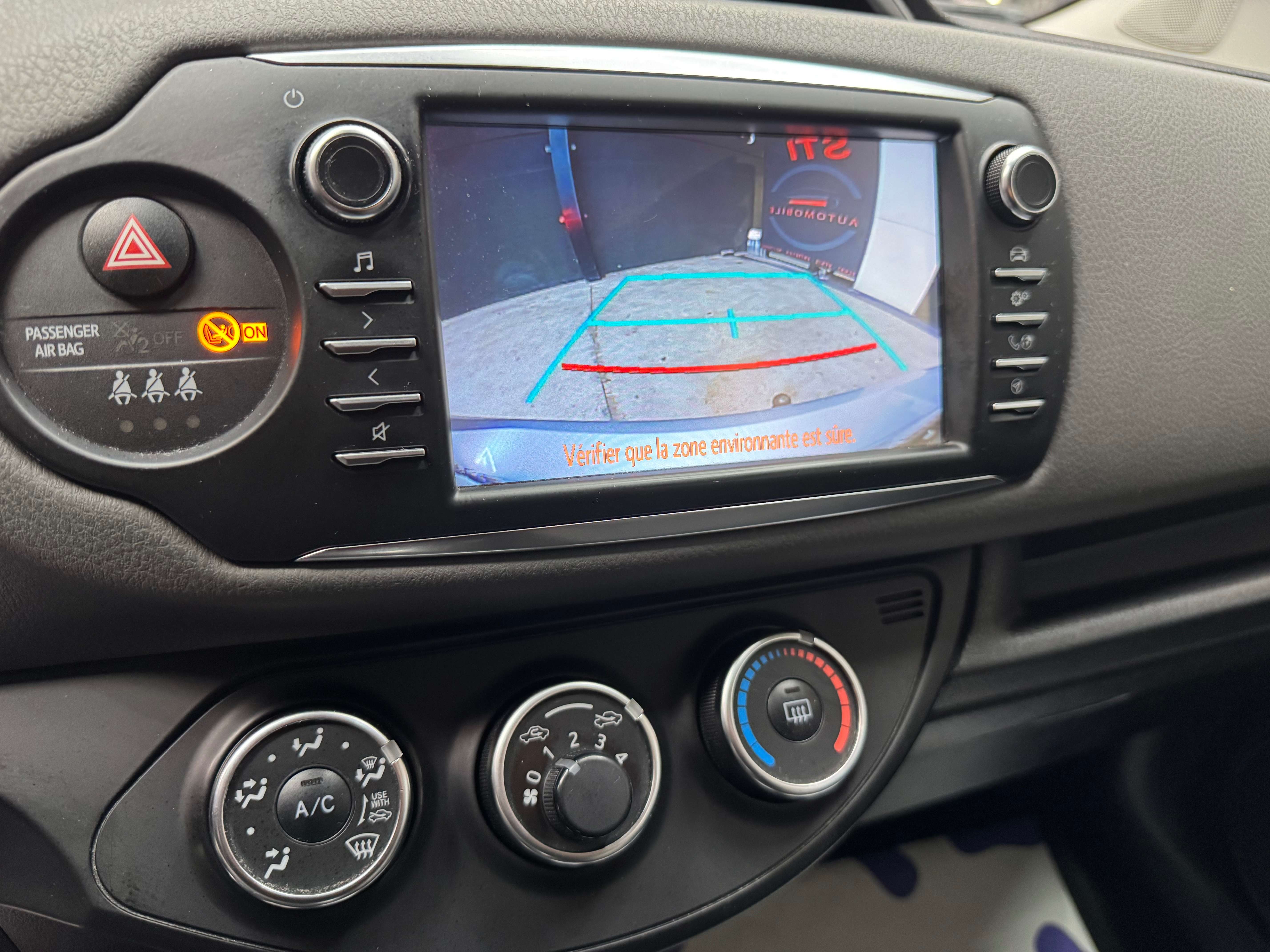 Toyota Yaris **GARANTIE 12 MOIS **