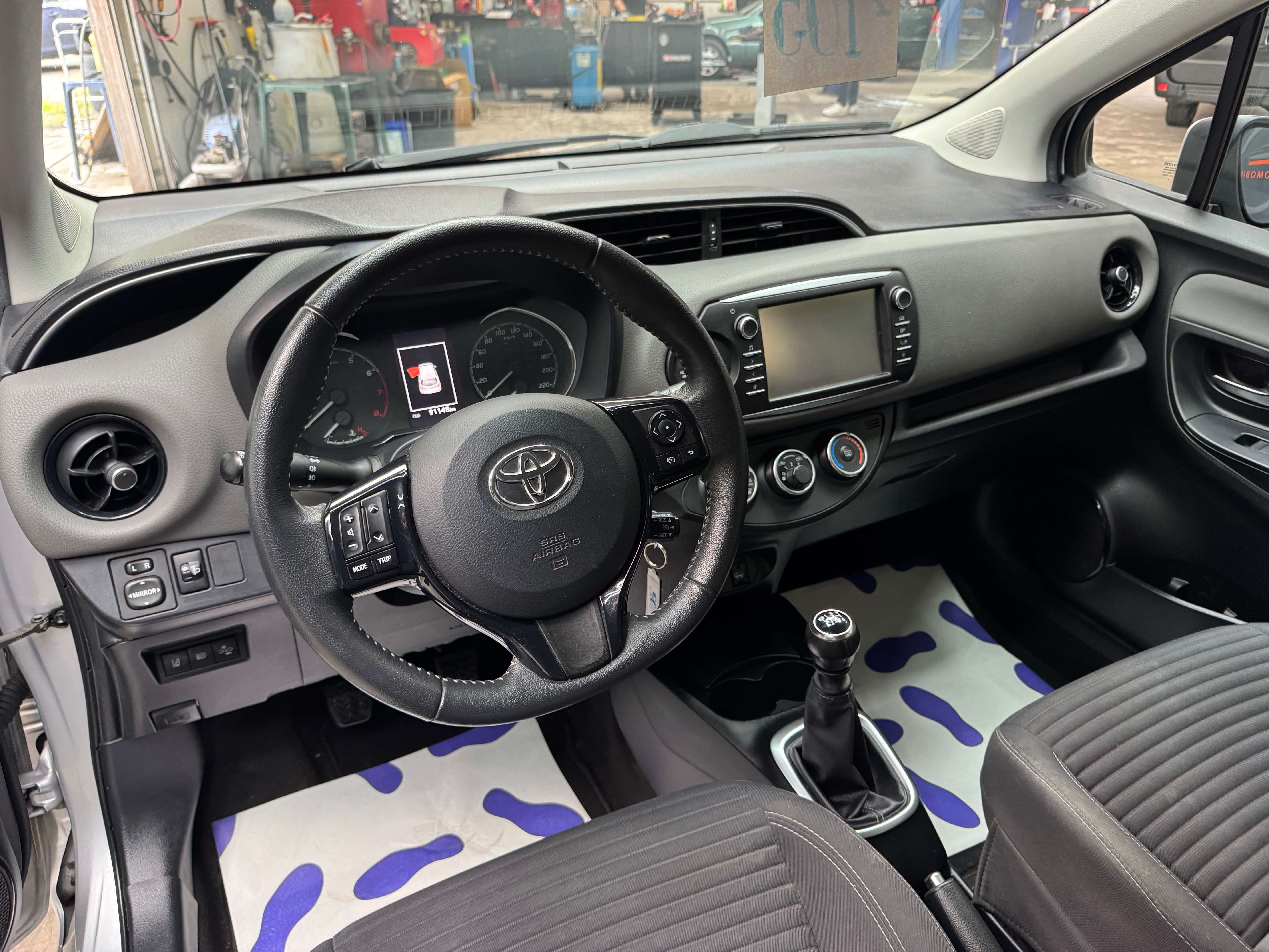 Toyota Yaris **GARANTIE 12 MOIS **