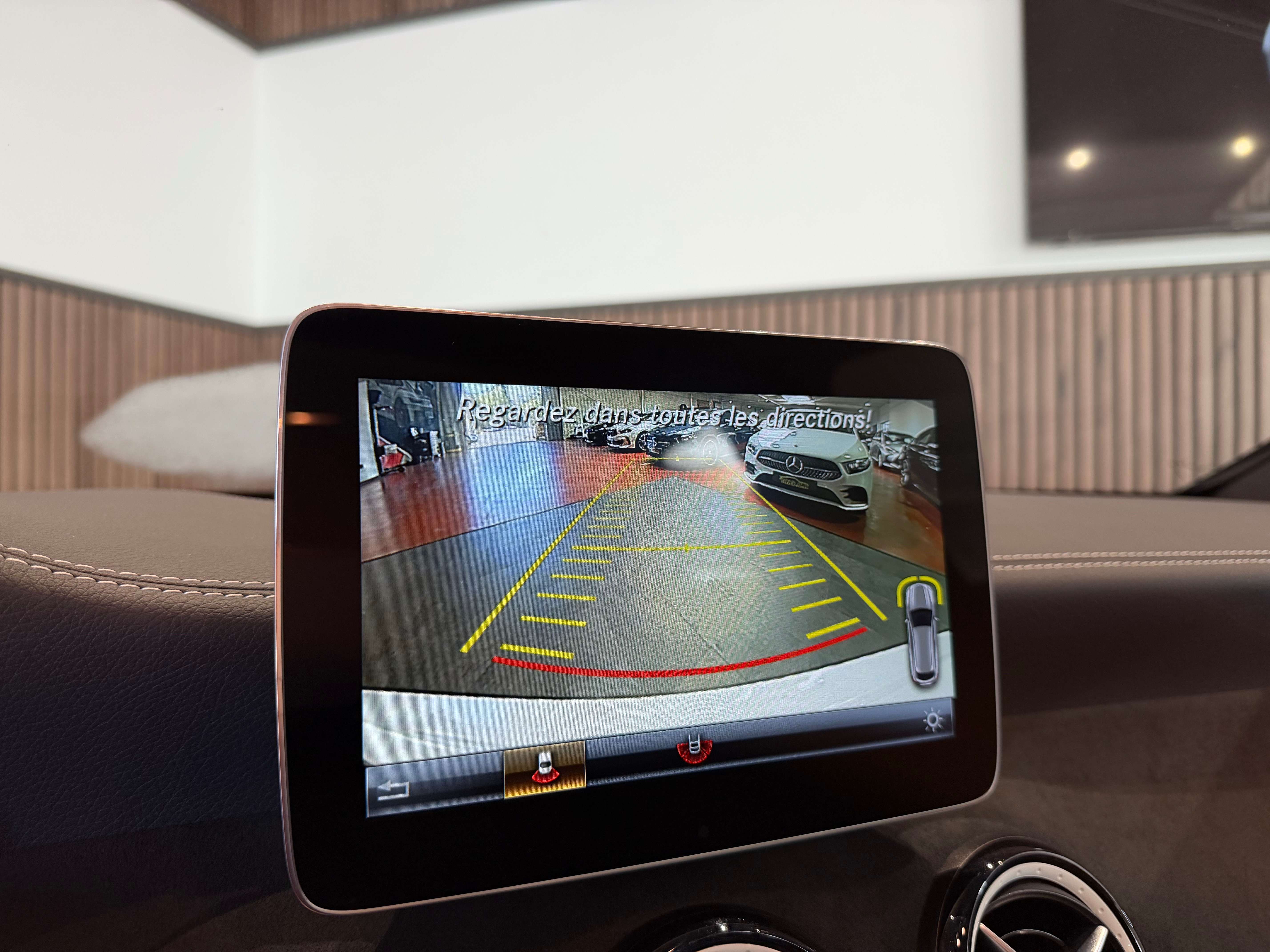 Mercedes-Benz CLA 180 d Édition AMG Line - AUTOMATIQUE - 1ERPRO - CARNET FULL - GARANTIE 12MOIS