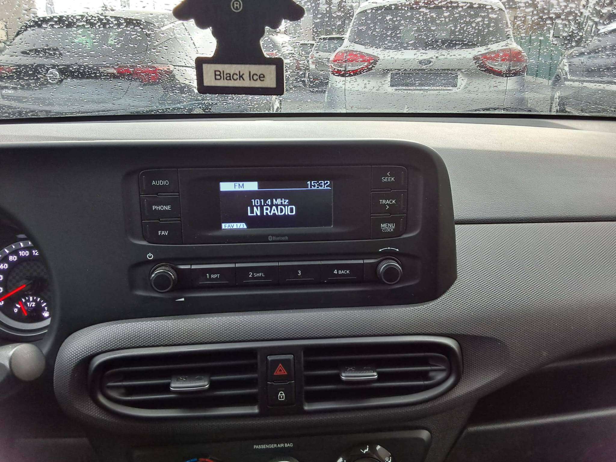 Hyundai i10 1.0i Air 1STE EIGENAAR BLEUT USB