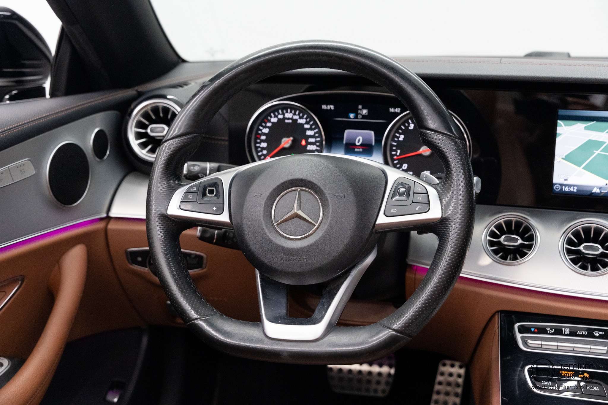 Mercedes-Benz E 200 I cabrio AMG line! Cruise, Leder, Sfeer, Navi!