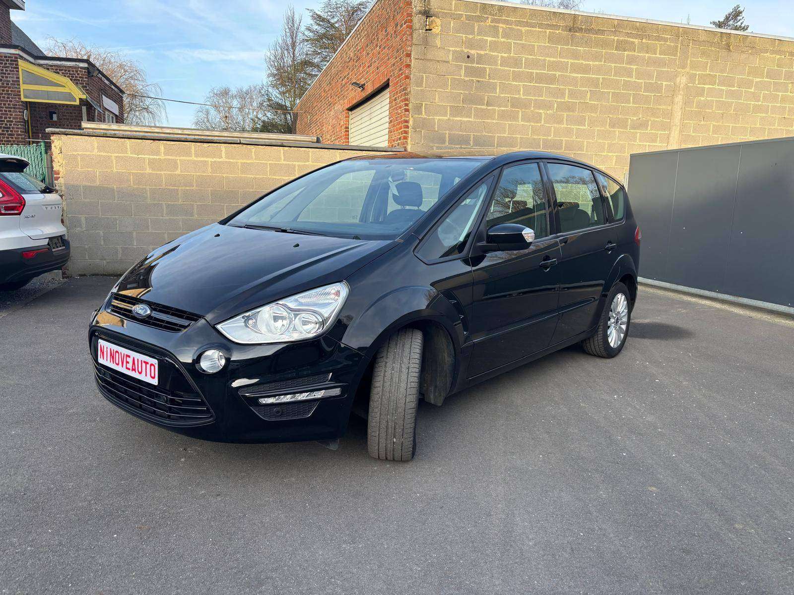 Ford S-Max 1.6 TDCi Trend*NAV PARKSENSOR 33000KM!!!!