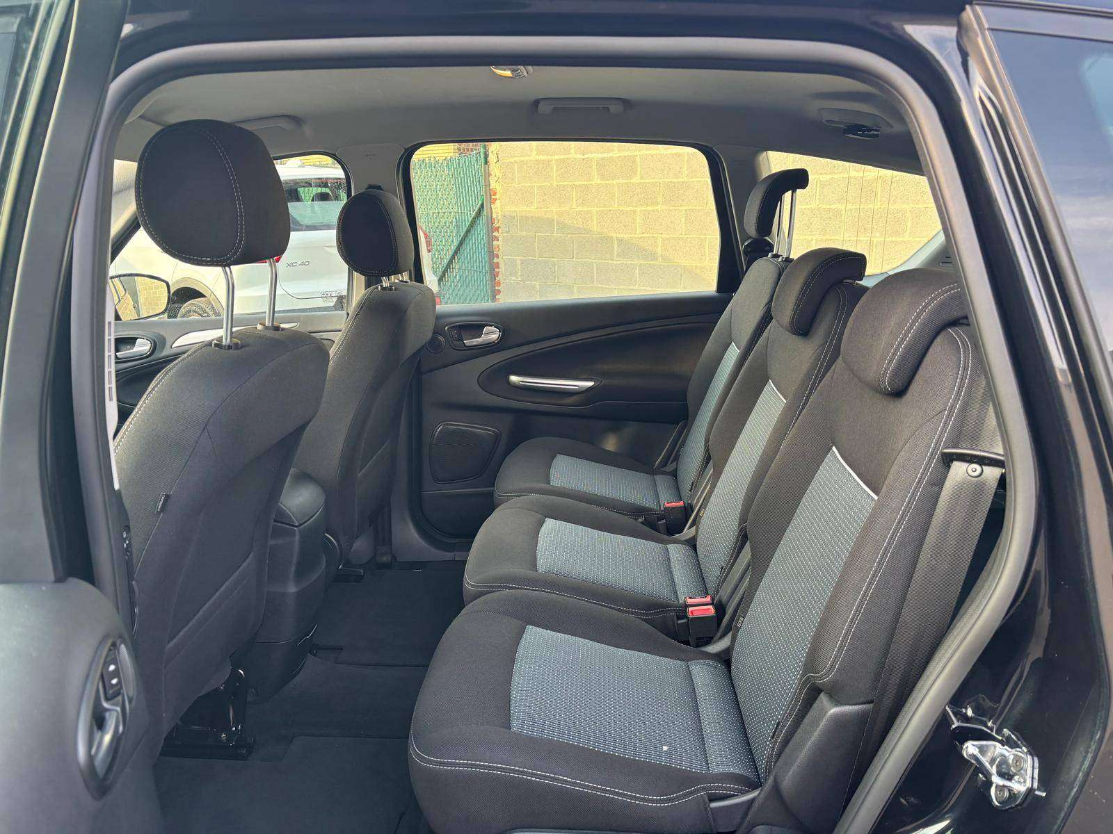 Ford S-Max 1.6 TDCi Trend*NAV PARKSENSOR 33000KM!!!!