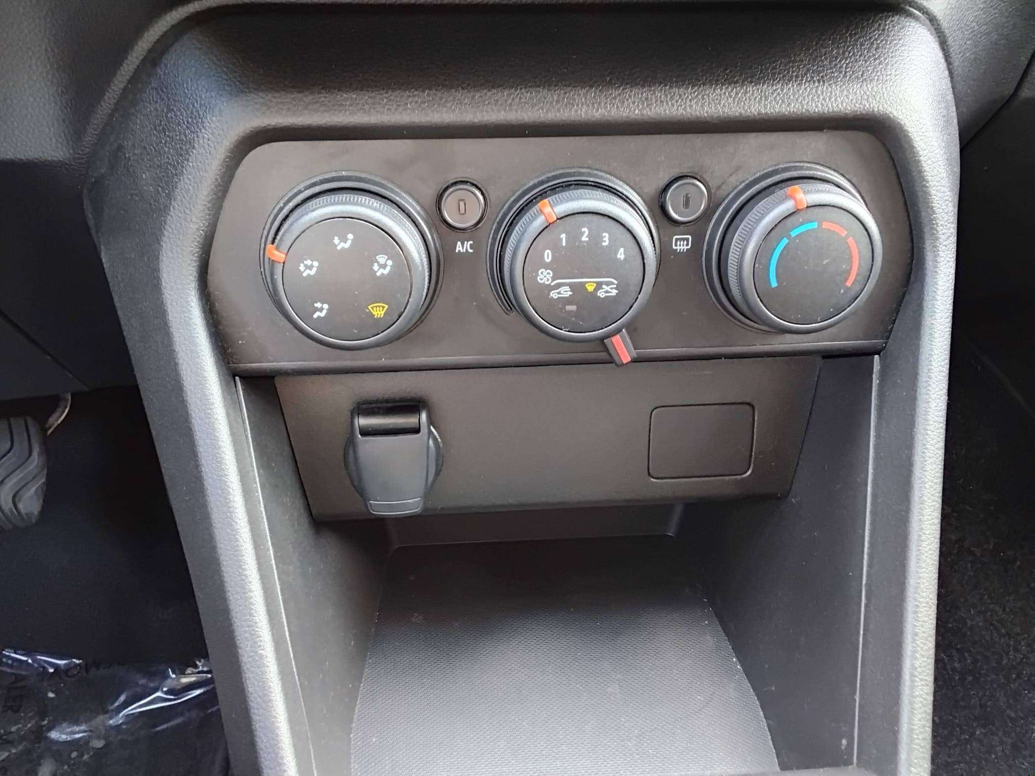 Dacia Sandero 1.0 Eco-G Expression LPG CARPLAY CAM PARKHLP V&A