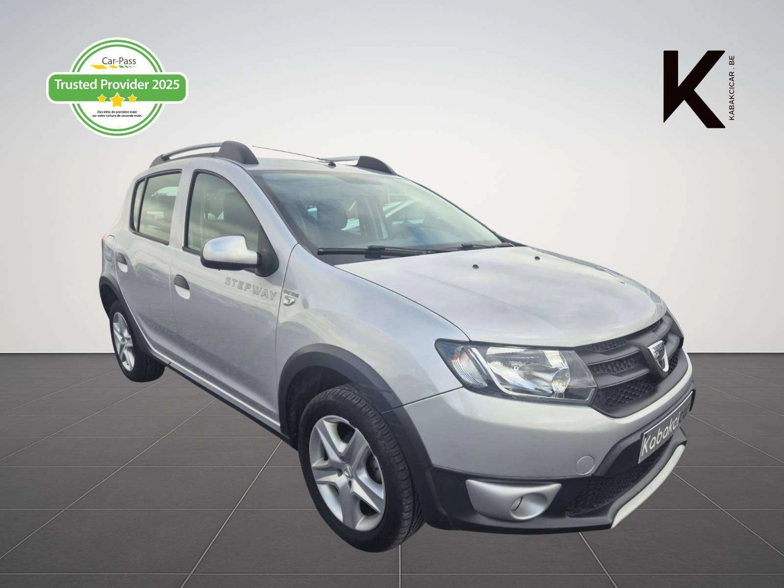 Dacia Sandero Stepway 0.9 TCe / Full Carnet D'Entretien / Radio Numérique / USB - MP3 / Garantie 12 Mois