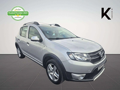 Dacia Sandero Stepway 0.9 TCe / Full Carnet D'Entretien / Radio Numérique / USB - MP3 / Garantie 12 Mois