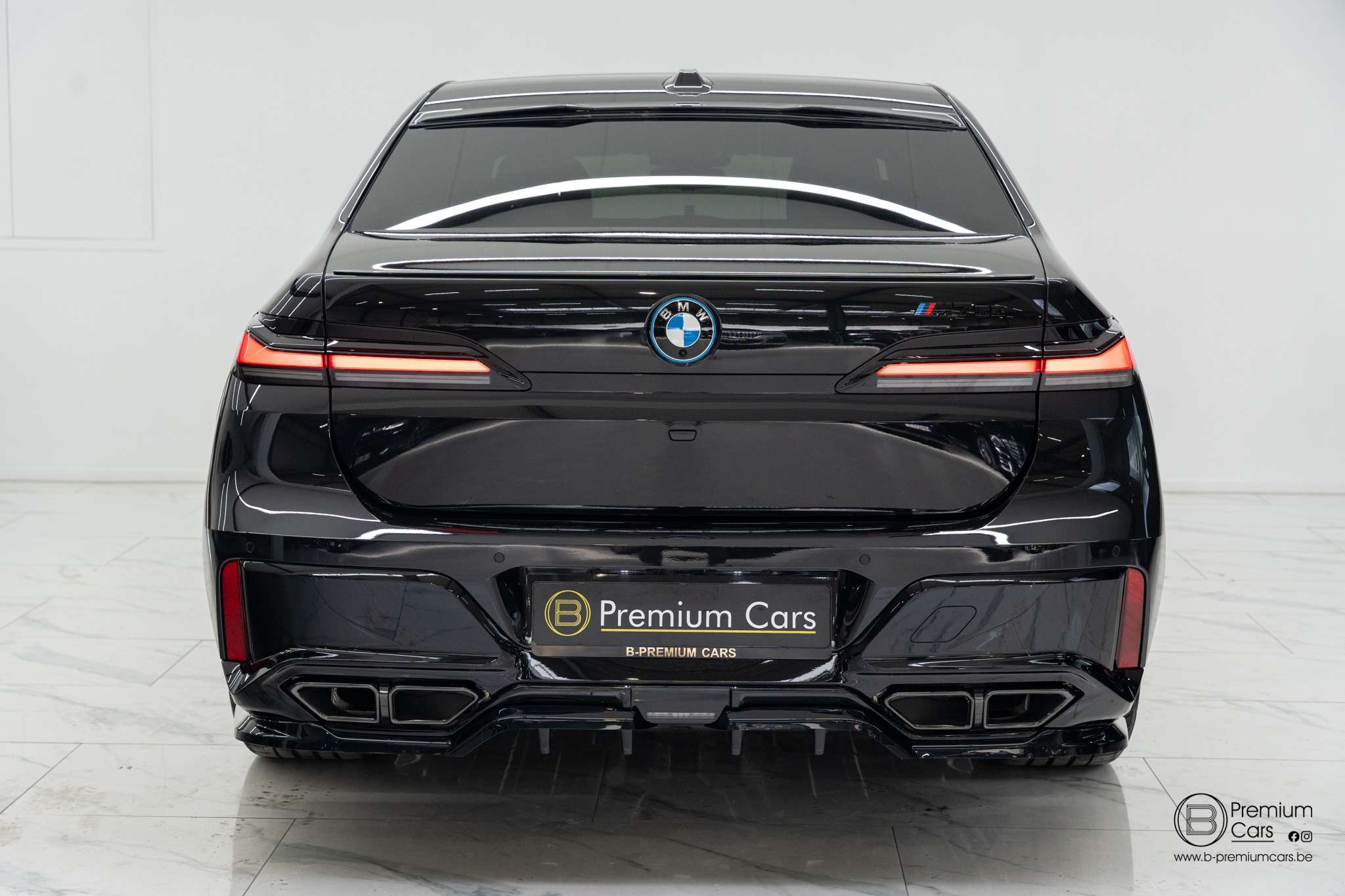 BMW 760 e M xDrive Individual! Bodykit! FULL OPTIONS