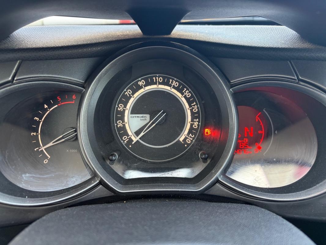 Citroen C3 BOITE AUTO 1.4L HDI GPS BLUETOOTH RADAR USB AUX