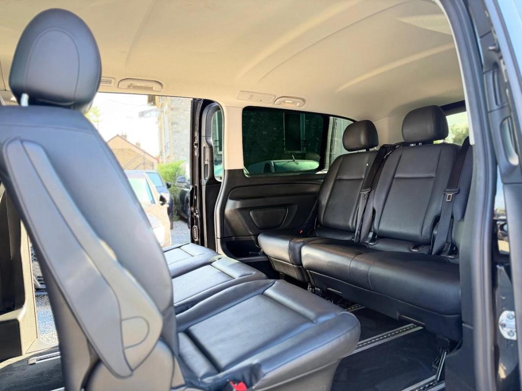 Mercedes-Benz Vito Tourer Extra Long 114 CDI BVA 9 / 8 PLACES 1 MAIN TVA RECUPERABLE