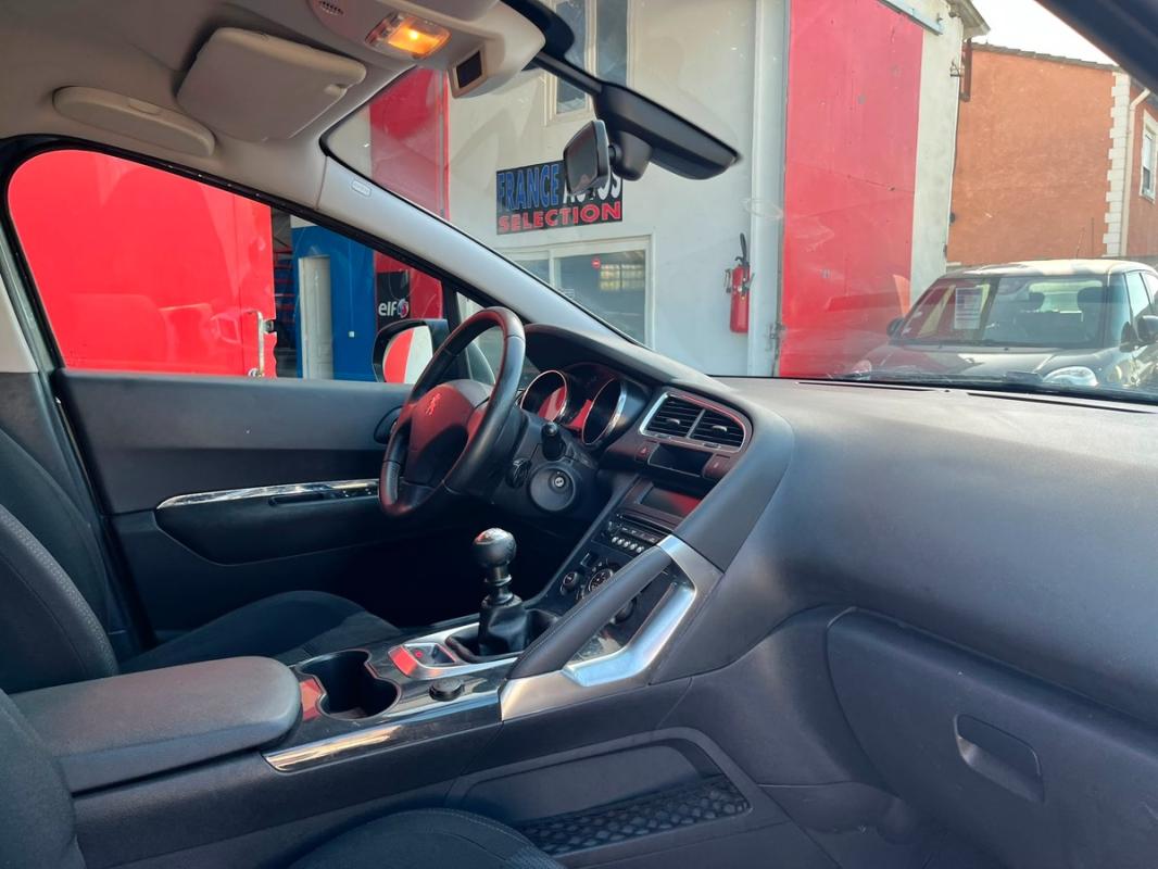 Peugeot 3008 1.6 HDI 109 CH 1RE MAIN - EMBRAYAGE NEUF | ENTIÈREMENT RÉVISÉE ET GARANTIE