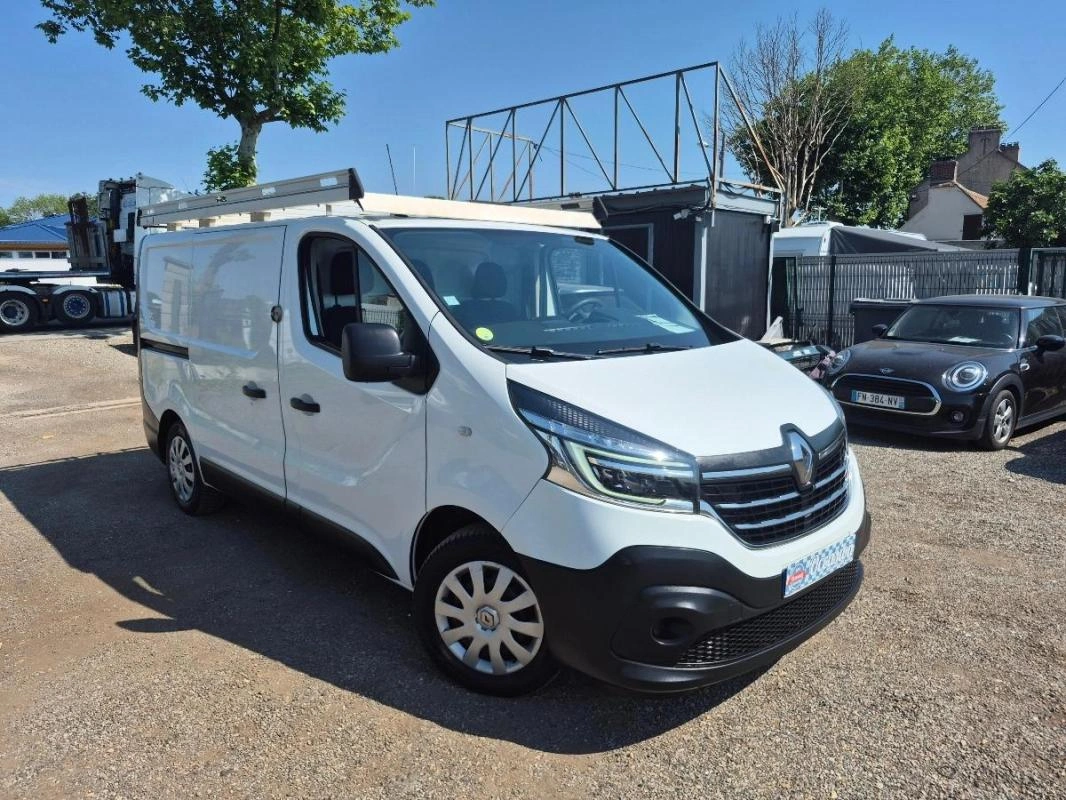 Renault Trafic Vu FOURGON 2.0 DCI 120 BVM6 1T0 L1H1 GD CONFORT 9990 hors taxes!