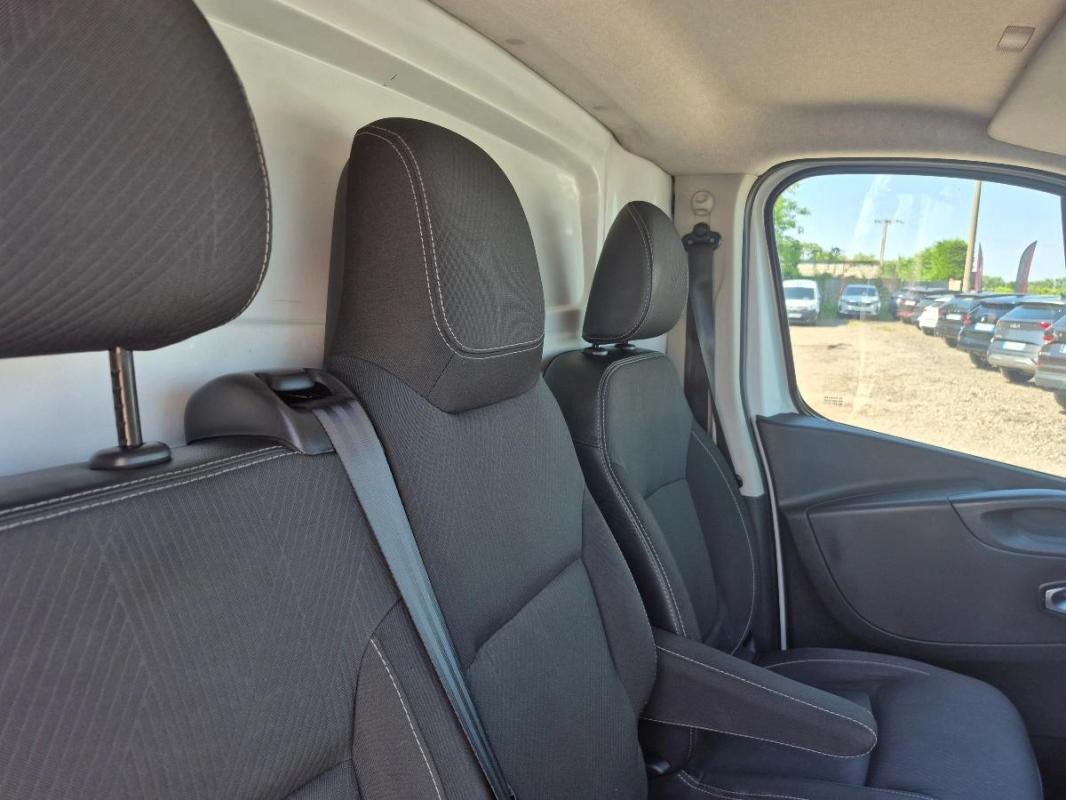 Renault Trafic Vu FOURGON 2.0 DCI 120 1T0 L1H1 CONFORT