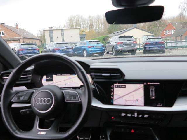 Audi A3 A3 30 TFSI S-Line Business Edition Platinum aut.