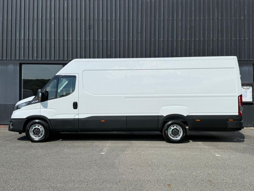 Iveco Daily 35S18 3.0 V16 Himatic BVA H2