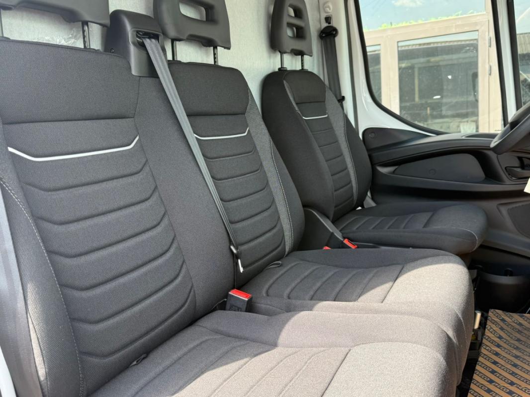 Iveco Daily 35S18 3.0 V16 Himatic BVA H2