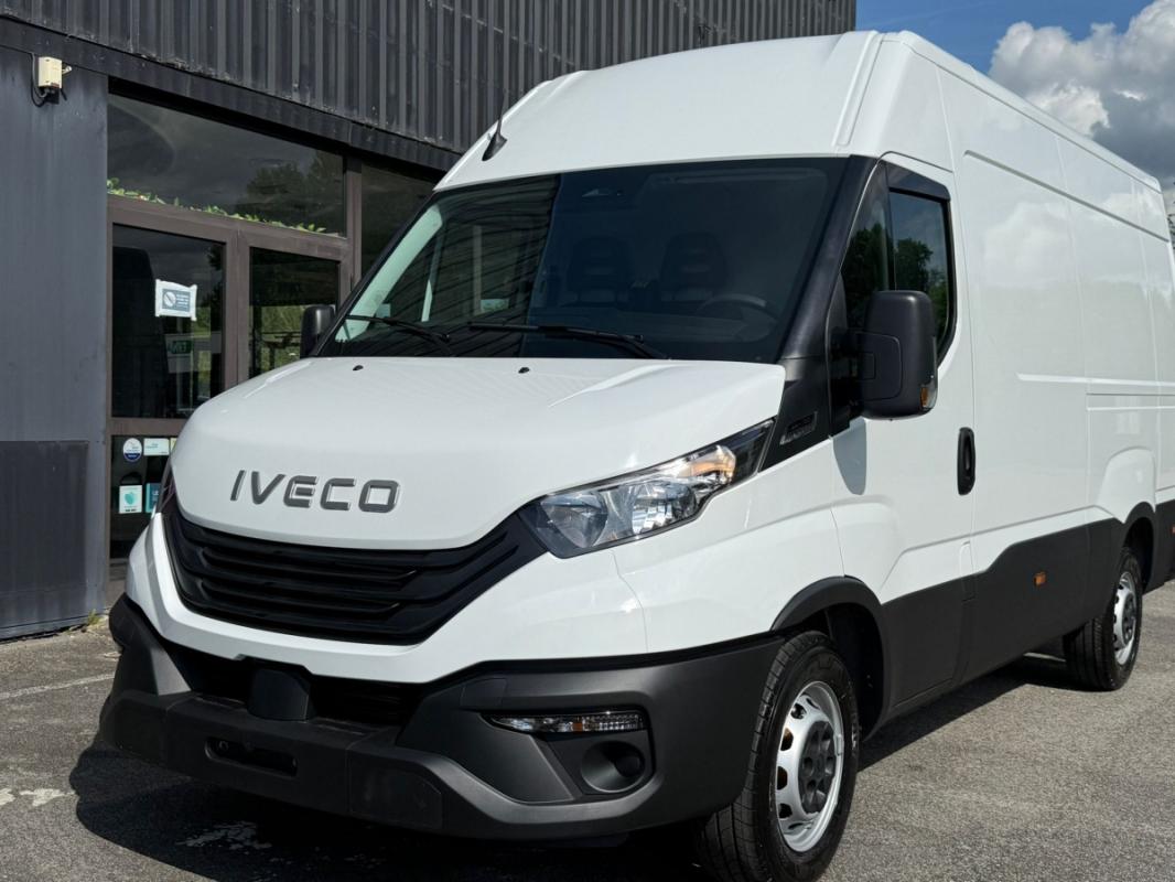 Iveco Daily 2.3 35S16 V12