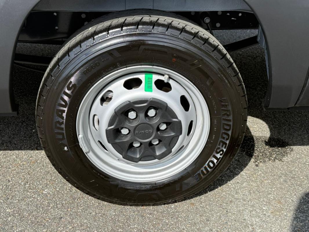 Iveco Daily 2.3 35S16 V12