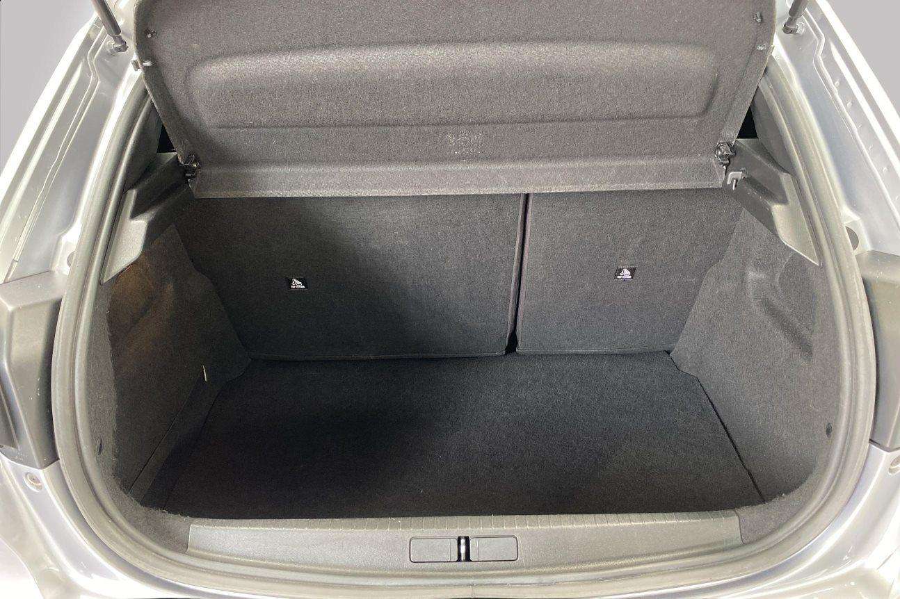 Peugeot 208 Allure* GPS détecteurs obs.