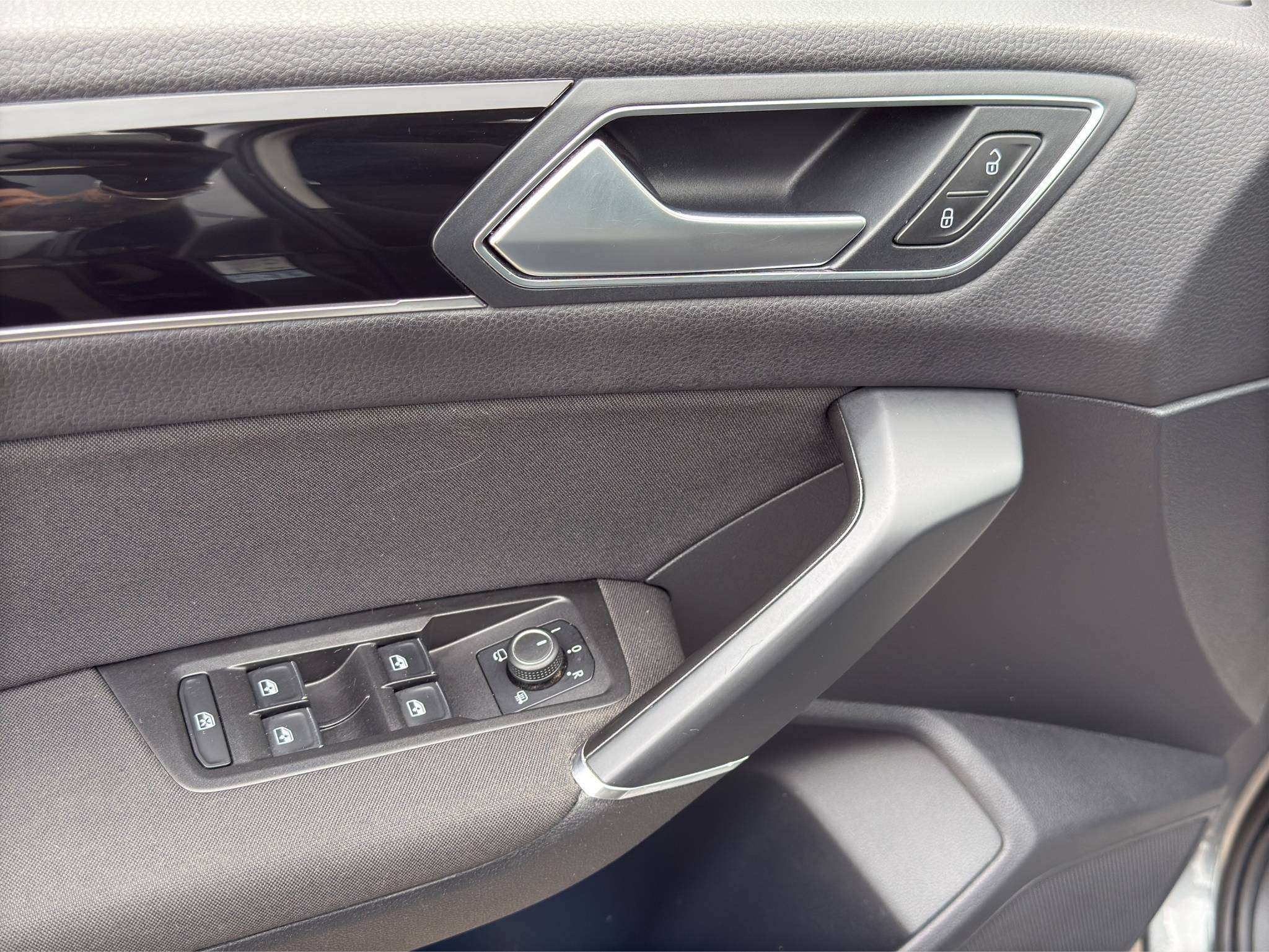 Volkswagen Touran Touran 1.0 TSI Highline OPF (EU6.2)