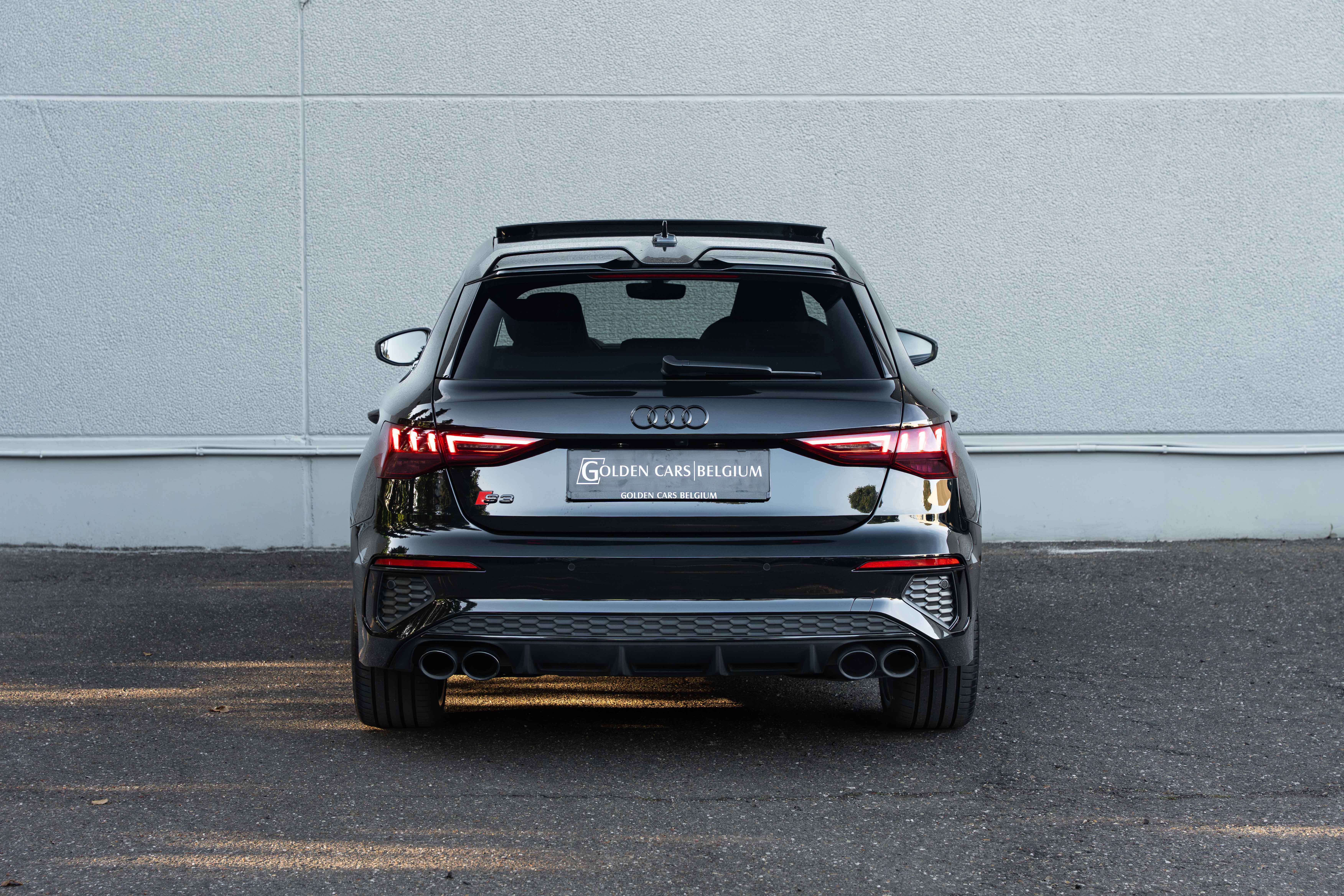 Audi S3 Sportback Quattro MATRIX/CARBON/PANO/B&O/ACC/HUD/AMBIENTE