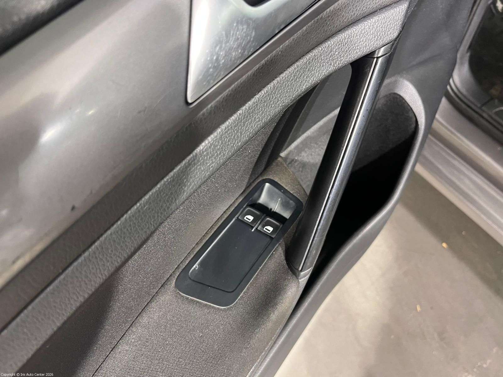 Volkswagen Golf 1.4 TSI | CRUISE ADAPTATIF | NAVI. | PDC. AV/AR