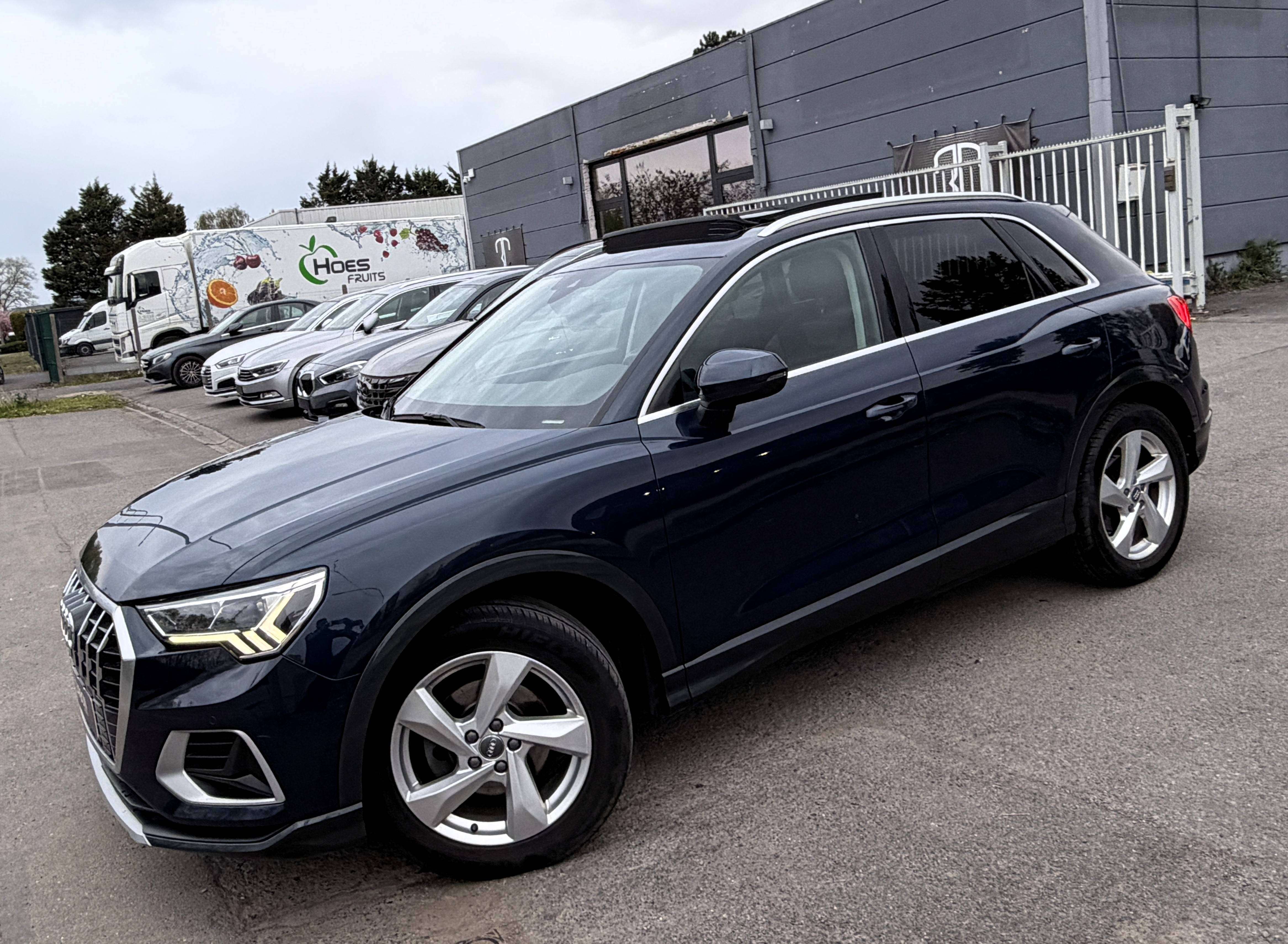 Audi Q3 35 TDi Business Edition Advanced S tron. PANO/NAVI/CAMERA/FULL LED